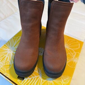 Yellow Box - Tabitha Brown Suede Chunky Sole Ankle Boots NWT